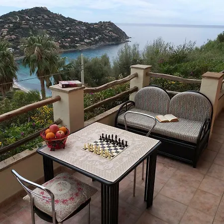 Soleluna Vakantiehuis Torre delle Stelle